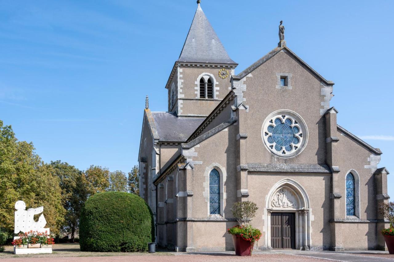 Une Halte Quelque Part Cheminot Exterior photo